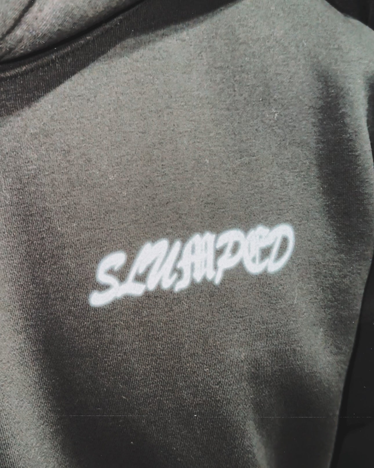 COZY SLUMPED HOODIE 🎱